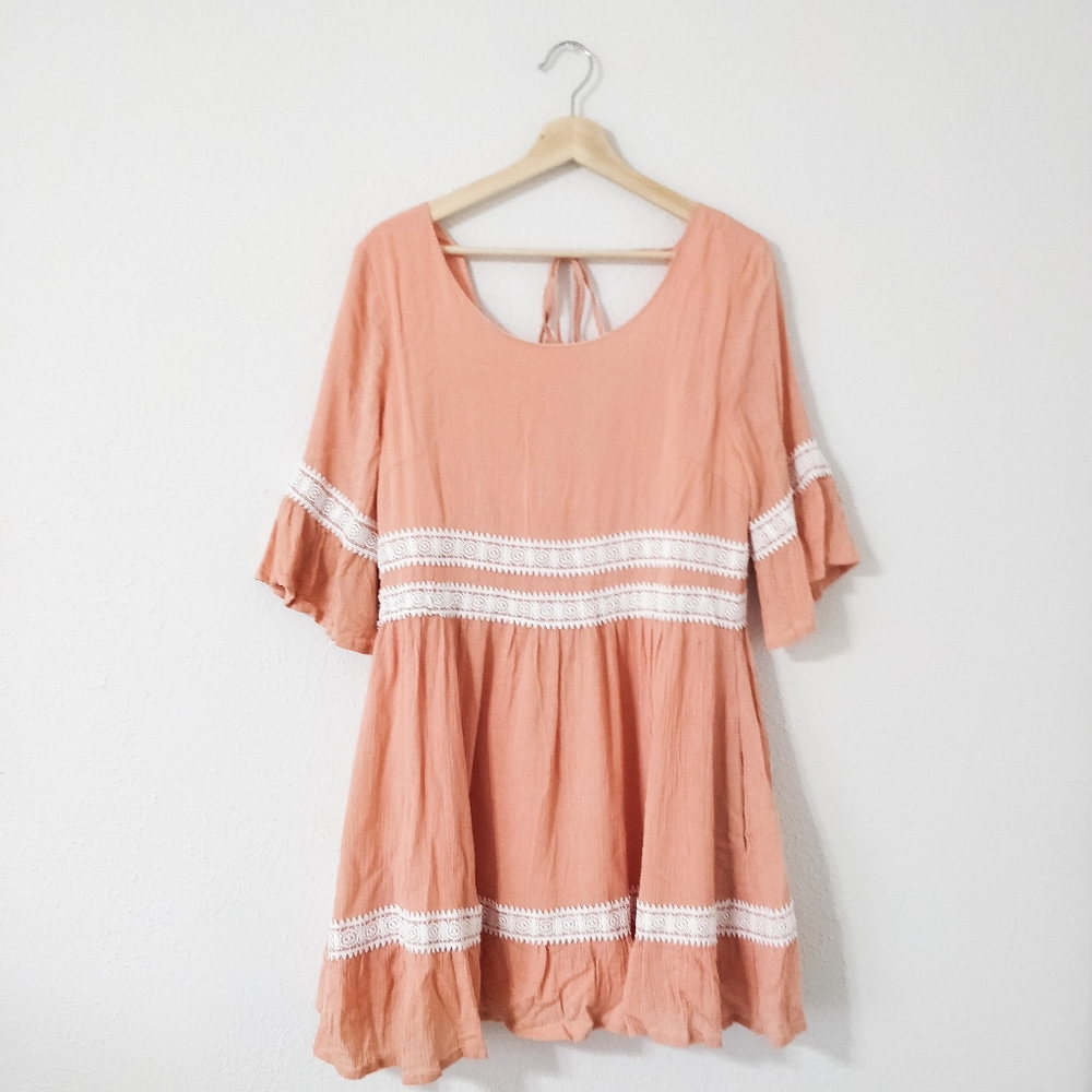 Kiduk Coral Lace Dress with Sleeves